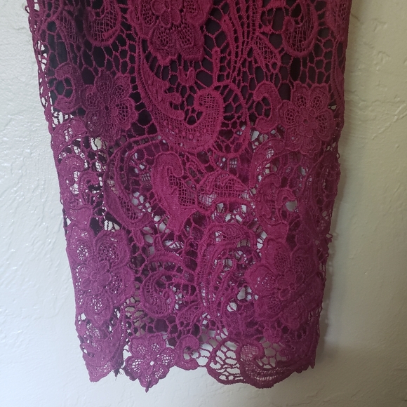 Racer Neck Midi Dress with Crochet Skirt - Picture 4 of 9